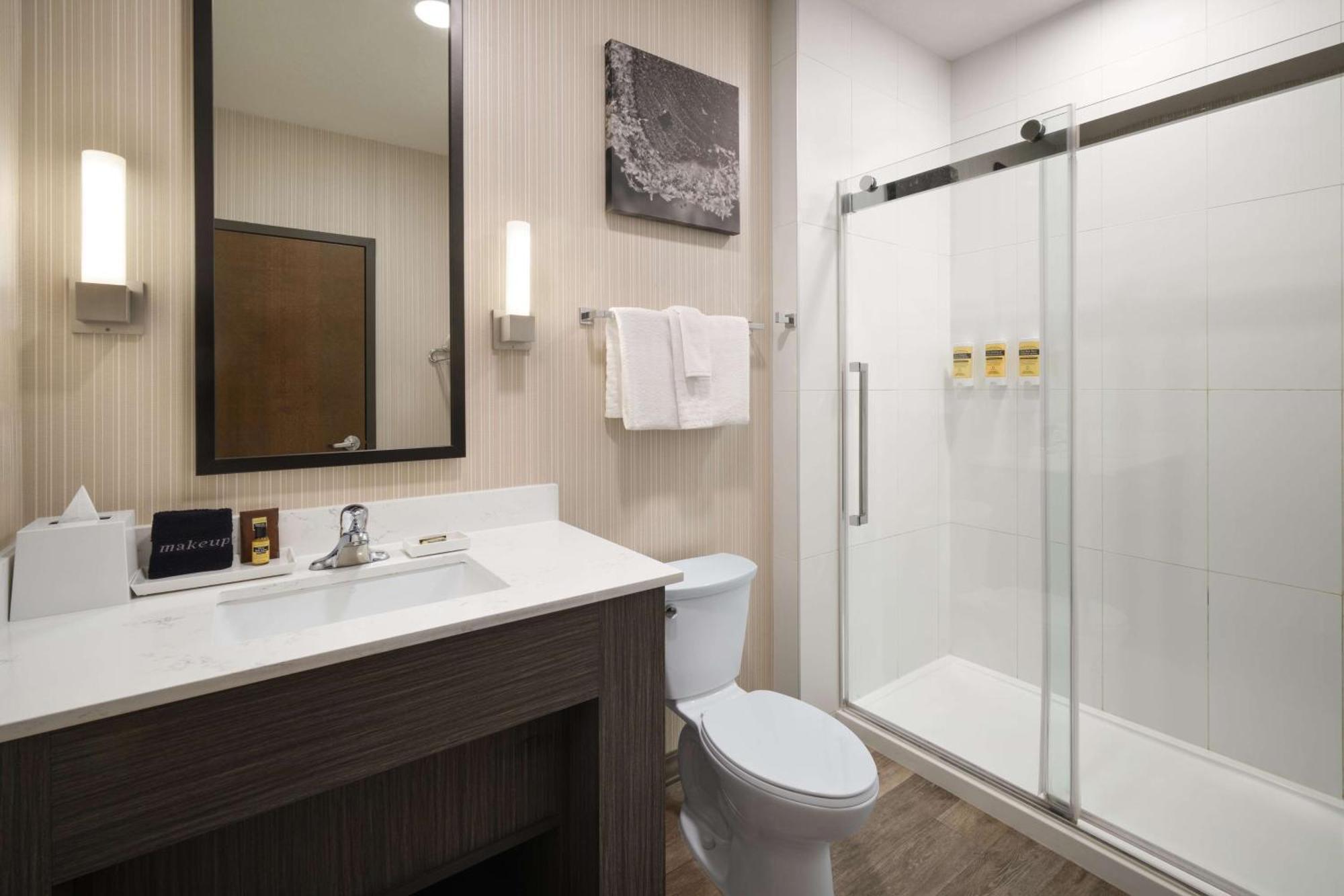 Best Western Plus Prince George Exterior photo