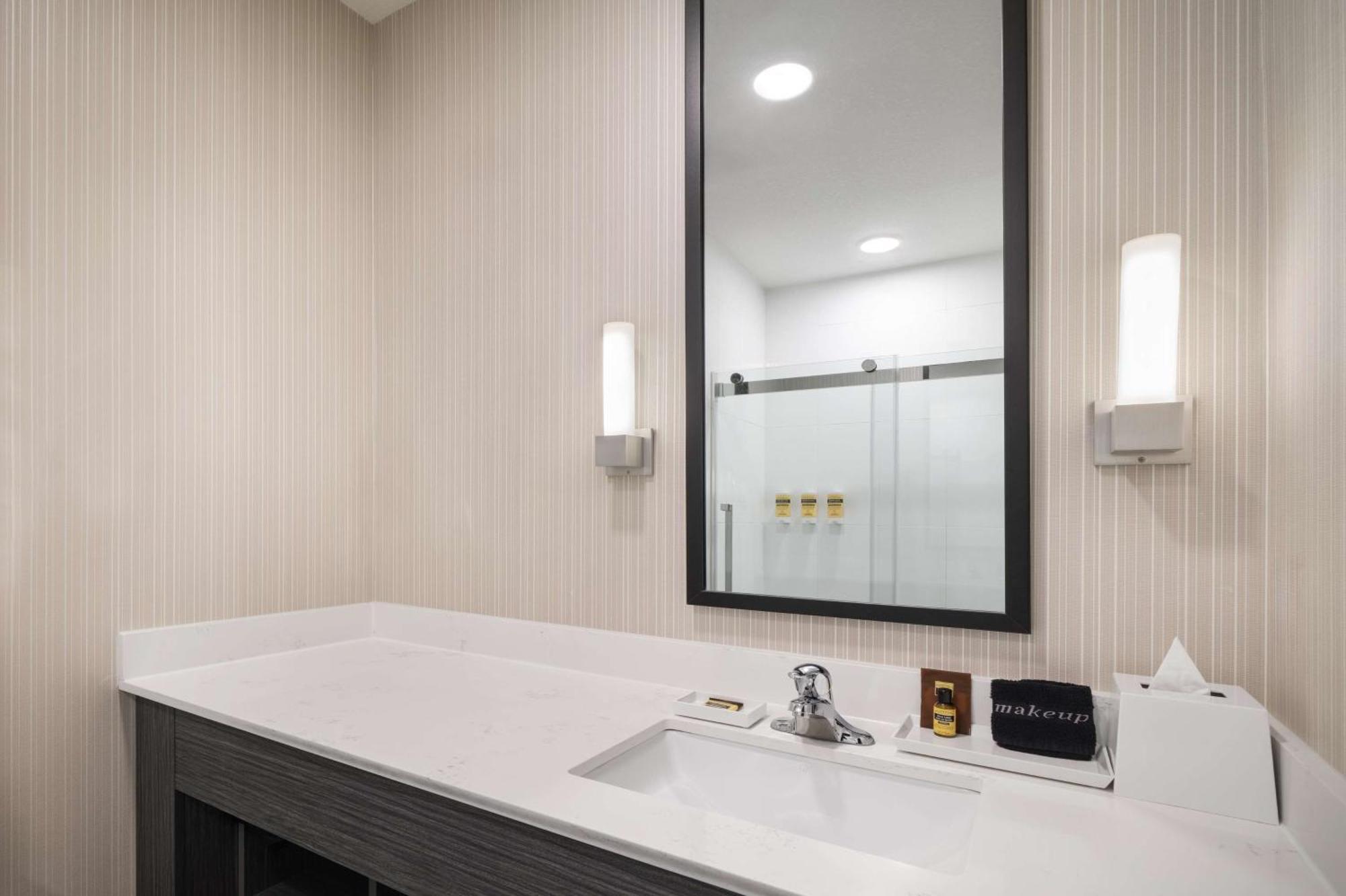 Best Western Plus Prince George Exterior photo